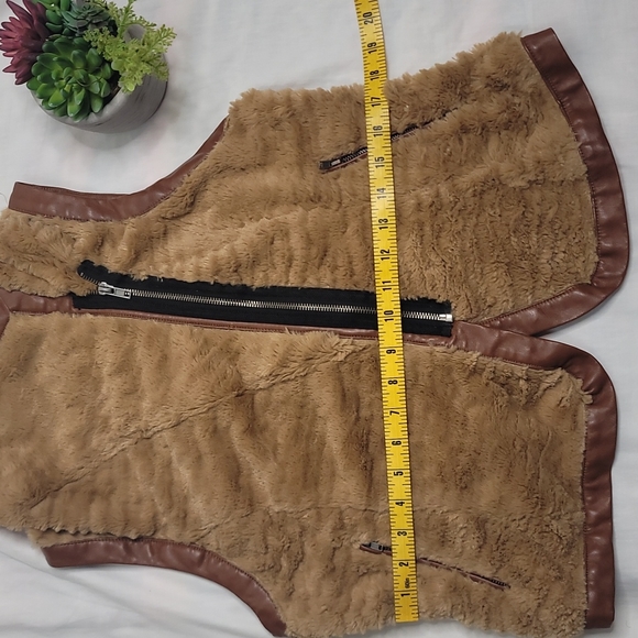 Love Tree brown vest sz Small - Picture 7 of 12
